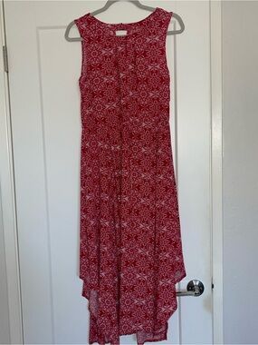APRICOT Red Sleeveless Boho High- Low Dress with White Floral Motif -Small
